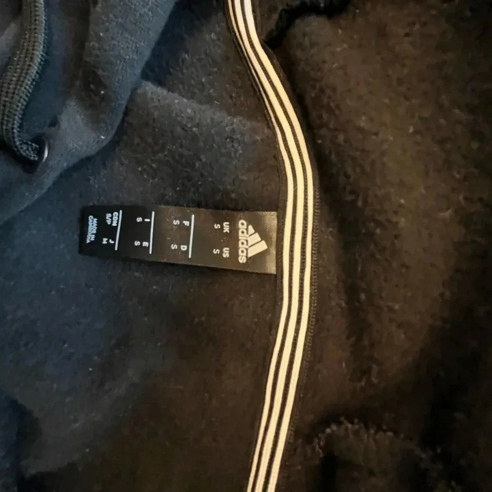 Adidas Sweatshirt - Small